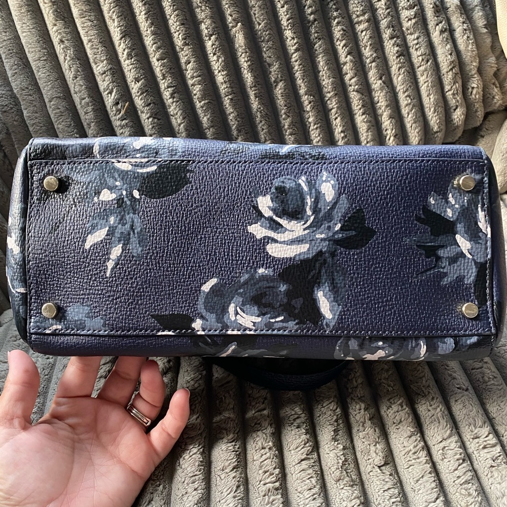 Kate Spade Briar Lane Night Rose Shoulder Bag - Picture 2 of 12